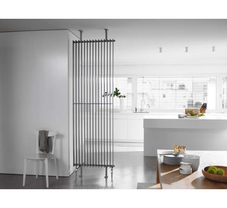 Clarian vertical simple - RX  | Acova_Rad_Clarian_EC_claustra_plus_espacé_amb_HD.jpg