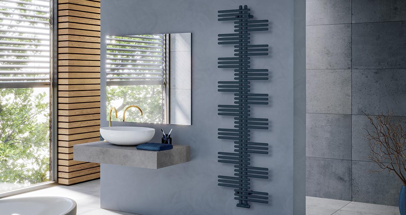 Radiateur sèche-serviettes Manava chauffage central bleu - Photo d'ambiance